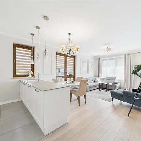 Apartamentysnu, Sloneczny Glam Z Parkingiem, Centrum 아파트