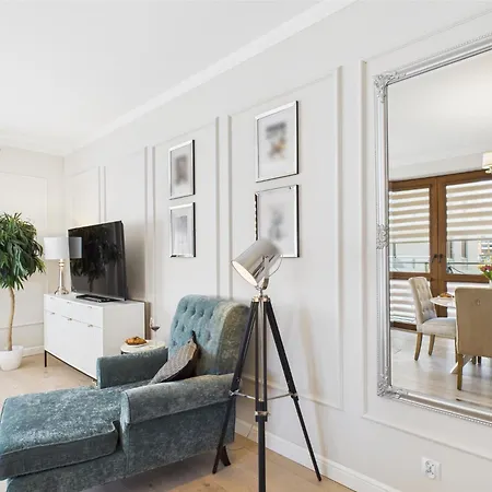 Apartamentysnu, Sloneczny Glam Z Parkingiem, Centrum * 라돔